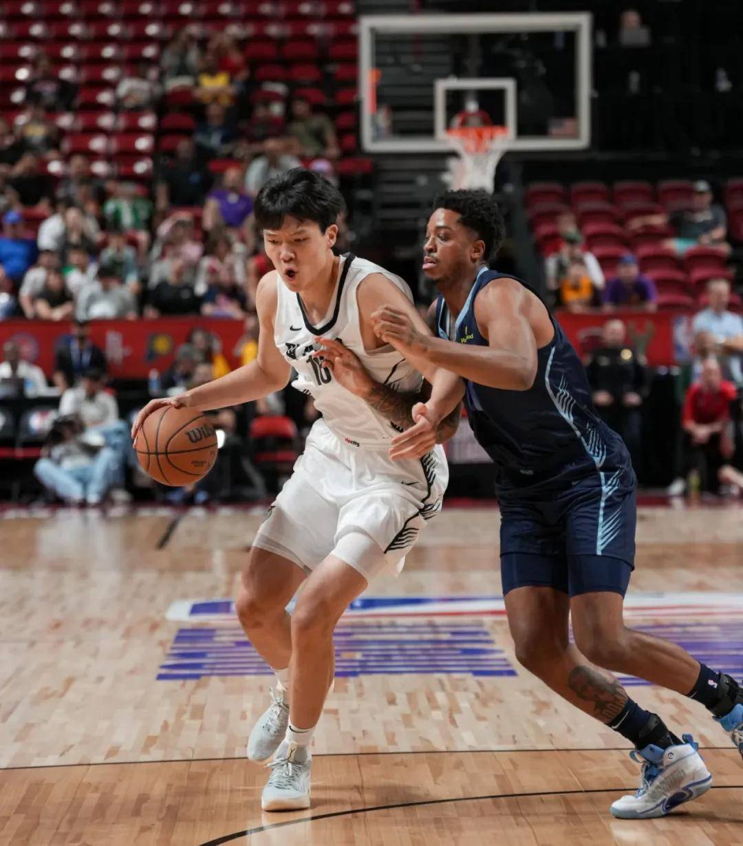 球盟会平台-重磅！Karsa连续十场比赛得分超过伤愈复出尼斯围绕全明星赛强势反弹，洛杉矶快船赛前强势反弹的简单介绍