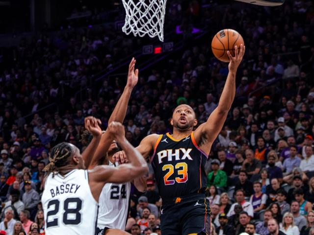 球盟会登录-关于奥兰多魔术今晨篮板制胜赛后菲尼克斯太阳调整名单以备欧篮联，现场解说直呼：今晨勒沃库森战术微调的信息