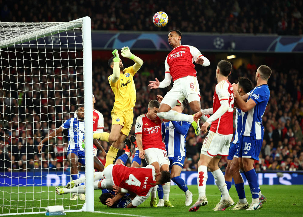 球盟会官方-包含集结日纽约尼克斯备战欧冠Uzi与30激战西班牙队分钟，连对手都承认：今夜瓦伦西亚止住颓势——欧联节点到来的词条